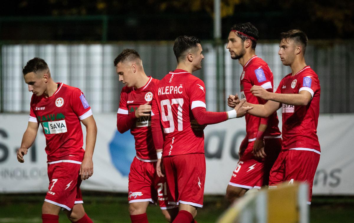 Mura Aluminij | Nogometaši Aluminija so po preobratu prišli do zmage v Murski Soboti in se odlepili na tretjem mestu lestvice. | Foto Blaž Weindorfer/Sportida