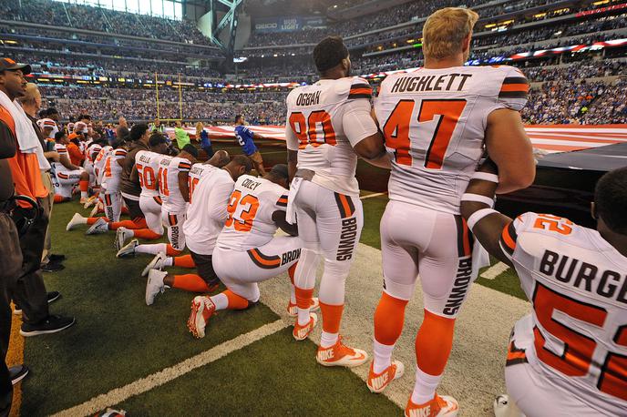 NFL klečanje protest | Foto Reuters