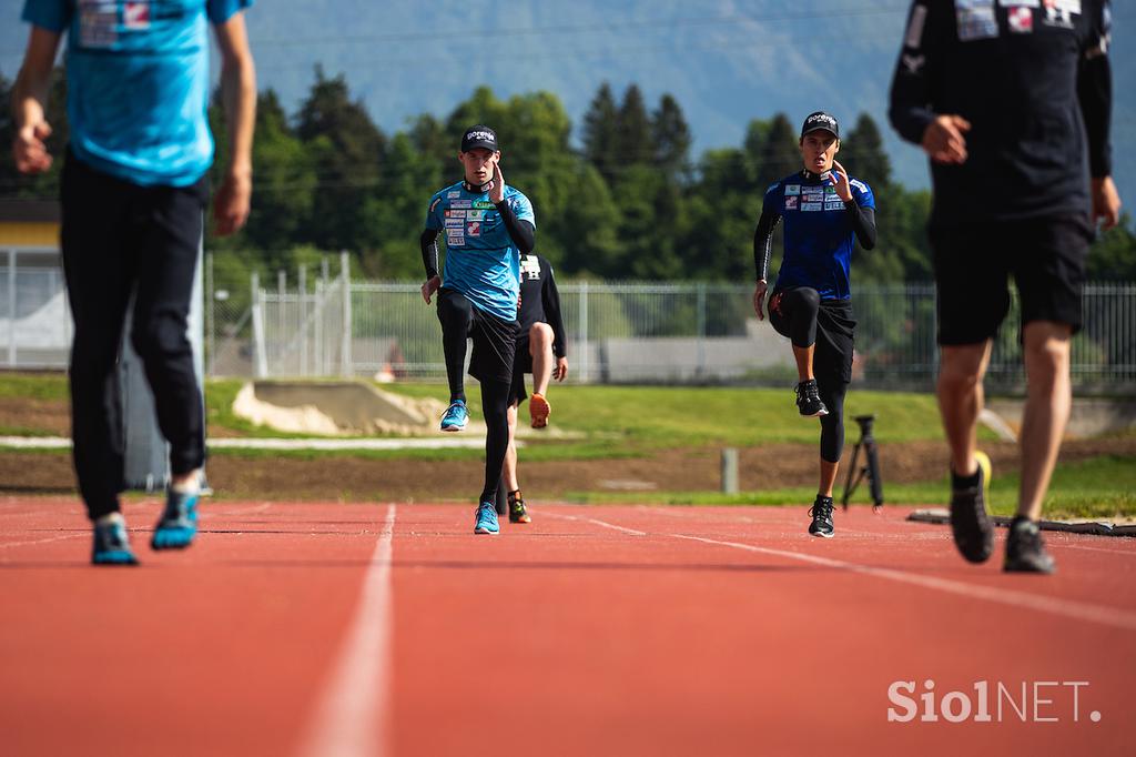 Slovenski skakalci trening Kranj