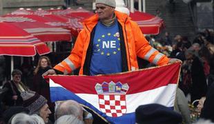 V Zagrebu manifestaciji za in proti članstvu Hrvaške v EU