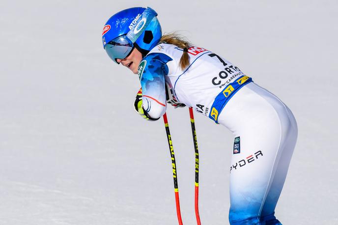 Mikaela Shiffrin | Ameriška smučarka Mikela Shiffrin bo zaradi kroničnih bolečin v hrbtu izpustila sobotno paralelno tekmo.   | Foto Guliver Image