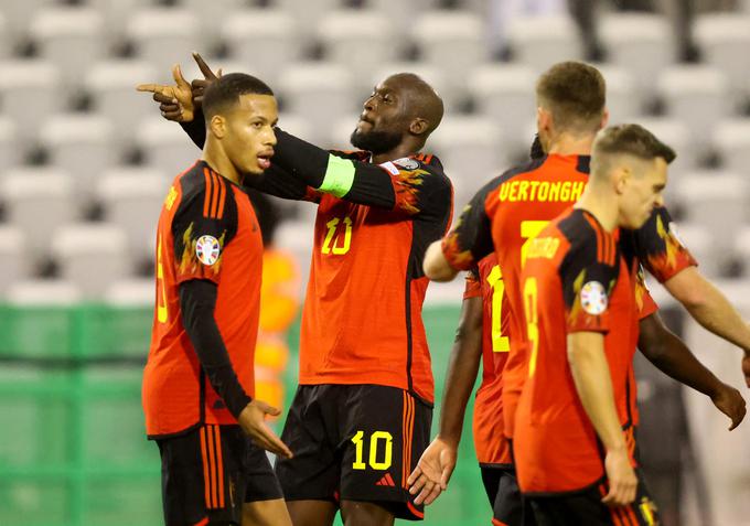 Romelu Lukaku je s 83 zadetki najboljši strelec v zgodovini belgijskega nogometa. S 14 zadetki v kvalifikacijah za Euro 2024 je postavil tudi nov rekord kvalifikacij za evropsko prvenstvo, saj je popravil prejšnji rekord 13 zadetkov, ki sta si ga lastila Severni Irec Davifd Healy (2008) in Poljak Robert Lewandowski (2016).  | Foto: Reuters