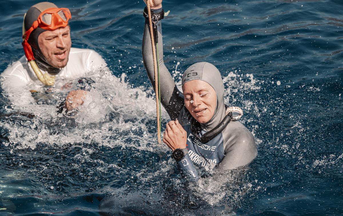 Alenka Artnik | Alenka Artnik je na svetovnem prvenstvu CMAS v Kasu v Turčiji osvojila naslov svetovne prvakinje v potopu s konstantno obtežitvijo z monoplavutjo. | Foto Andac Kazar