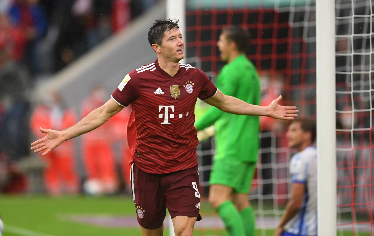 Robert Lewandowski | Robert Lewandowski se je podpisal pod dva zadetka. | Foto Reuters