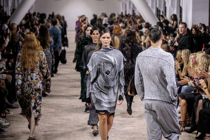 LJFW | Na zadnji reviji letošnjega Ljubljanskega tedna mode se je predstavil pletilni studio Draž, ki letos praznuje 30. obletnico. | Foto Mediaspeed