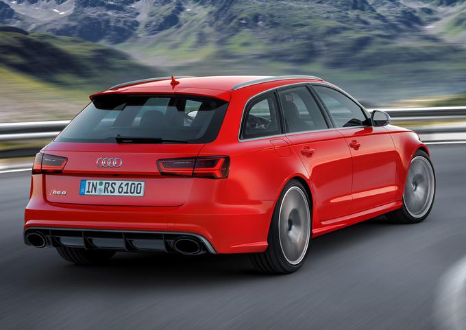 Audi RS 6 avant - enega najhitrejšiih karavanov poganja štirilitrski motor V8 z močjo 412 kilovatov oziroma 560 "konjev". | Foto: Audi