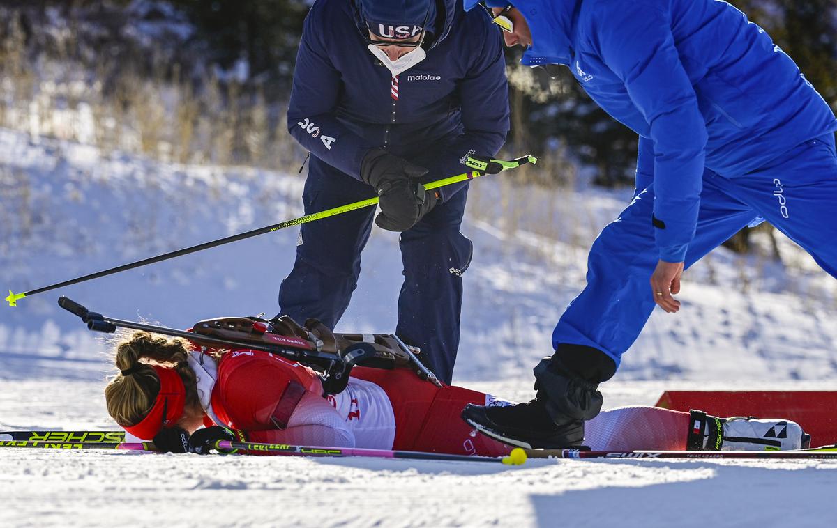 Irene Cadurisch | Švicarska biatlonka Irene Cadurisch se je danes zgrudila na biatlonski progi v Džangdžjakovu. | Foto Guliverimage