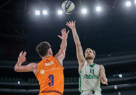 Finale DP v košarki (2. tekma): Cedevita Olimpija - Helios Suns