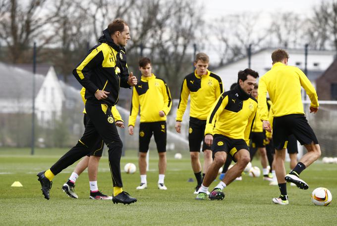 Thomas Tuchel je že v svoji prvi sezoni Borussio popeljal tja, kamor sodi. V Bundesligi diha za ovratnik tudi Bayernu.  | Foto: 