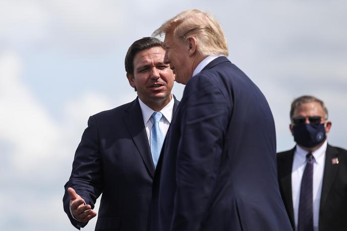 Ron DeSantis in Donald Trump | DeSantis bo na poti do Bele hiše moral najprej premagati Trumpa.  | Foto Reuters