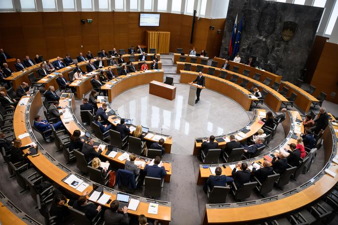 O težavah v zdravstvu je Janša povedal, da koalicija stoji in pade na tem, ali jih bo sposobna reševati. | Foto: STA ,