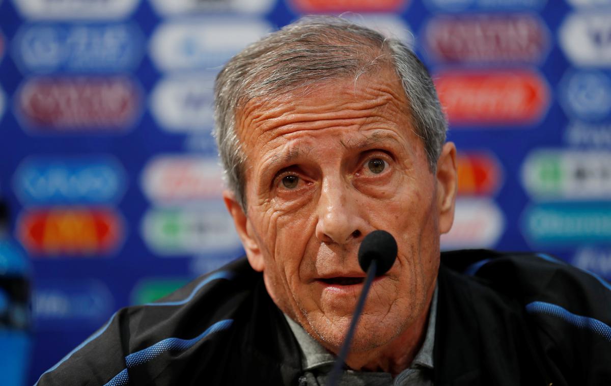 Oscar Tabarez | Selektor Oscar Tabarez je med 400 osebami, ki jih je Urugvajska nogometna zveza poslala na čakanje. | Foto Reuters