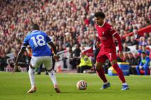 Liverpool : Everton Luis Diaz