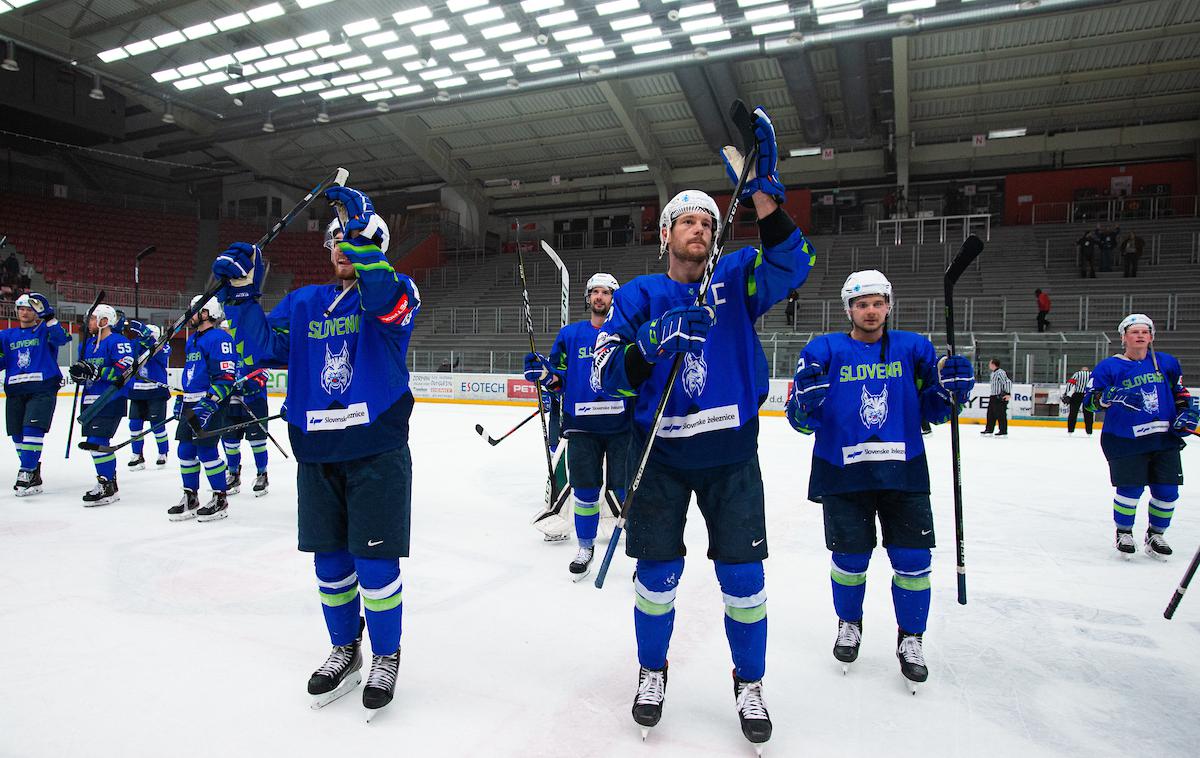 slovenska hokejska reprezentanca Japonska olimpijske predkvalifikacije | Nekateri reprezentanti so že v tekmovalnem pogonu, drugi se bodo še načakali. | Foto Peter Podobnik/Sportida