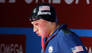 Ryan Lochte skupil resno poškodbo ob srečanju z navijačico