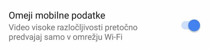 Visoko porabo podatkov v mobilni različici YouTuba je sicer malce mogoče omejiti z vklopom možnosti, ki bo nalaganje videoposnetkov visoke ločljivosti uporabniku dovolila le ob povezavi z omrežjem Wi-Fi. Najdemo jo v splošnih nastavitvah aplikacije.  | Foto: Matic Tomšič