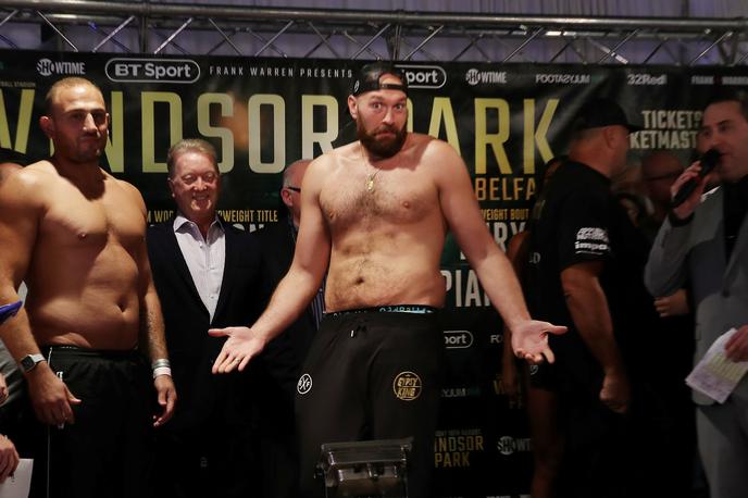 Tyson Fury | Tysona Furyja nocoj čaka obračun z Italijanom, vsi pa so z mislimi že na koncu leta, ko se bo v pravem boksarskem spektaklu udaril s prav tako neporaženim Američanom, Deontayjem Wilderjem. | Foto Reuters