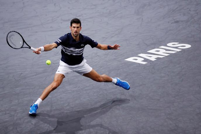 Novak Đoković | Novak Đoković je z zmago nad Grigorjem Dimitrovom skočil v finale turnirja v Parizu, Tam ga čaka Kanadčan Denis Shapovalov. | Foto Reuters