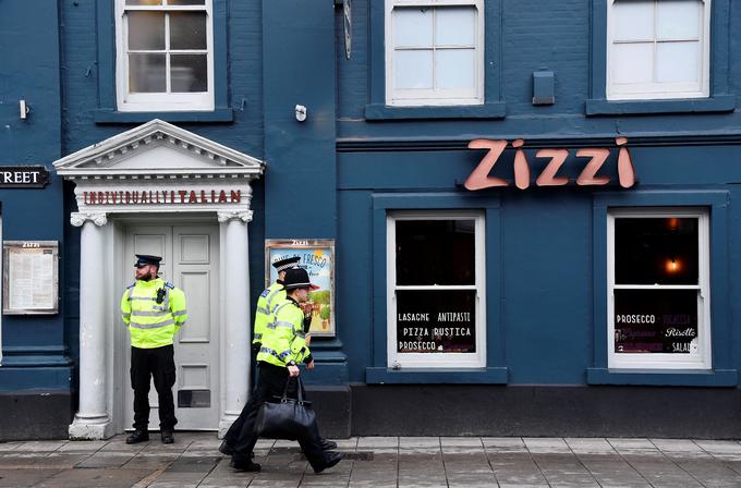 Britanska policija zastrupitev Skripalovih obravnava kot poskus umora. | Foto: Reuters