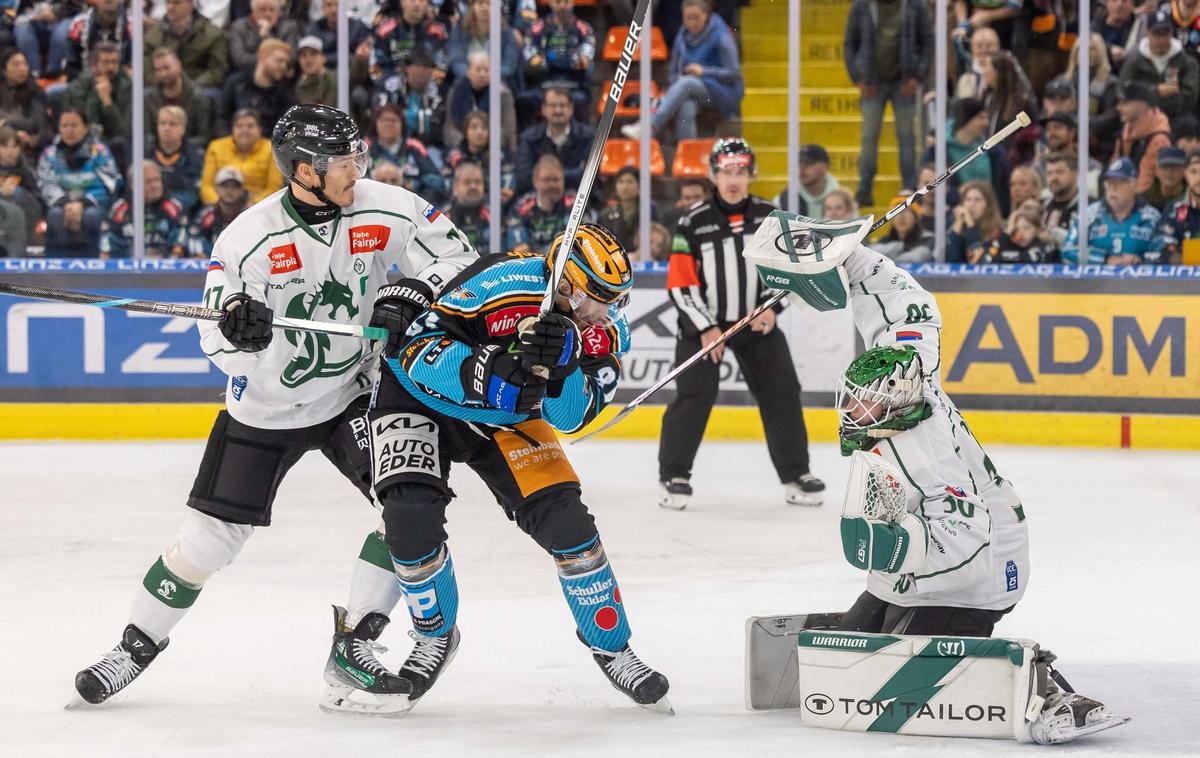 Black Wings Linz : HK OLimpija Ljubljana | Olimpija je edino tekmo tedna odigrala v Linzu in izgubila z 2:4. | Foto BWL / Draxler