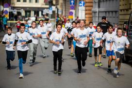 LJ maraton šolski teki