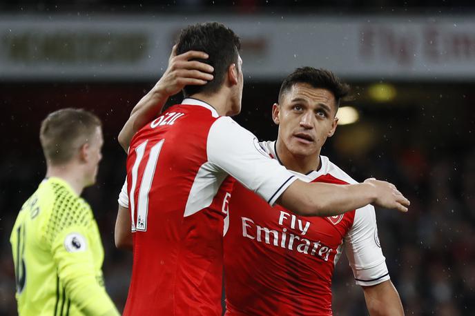 Mesut Özil, Alexis Sanchez | Foto Reuters