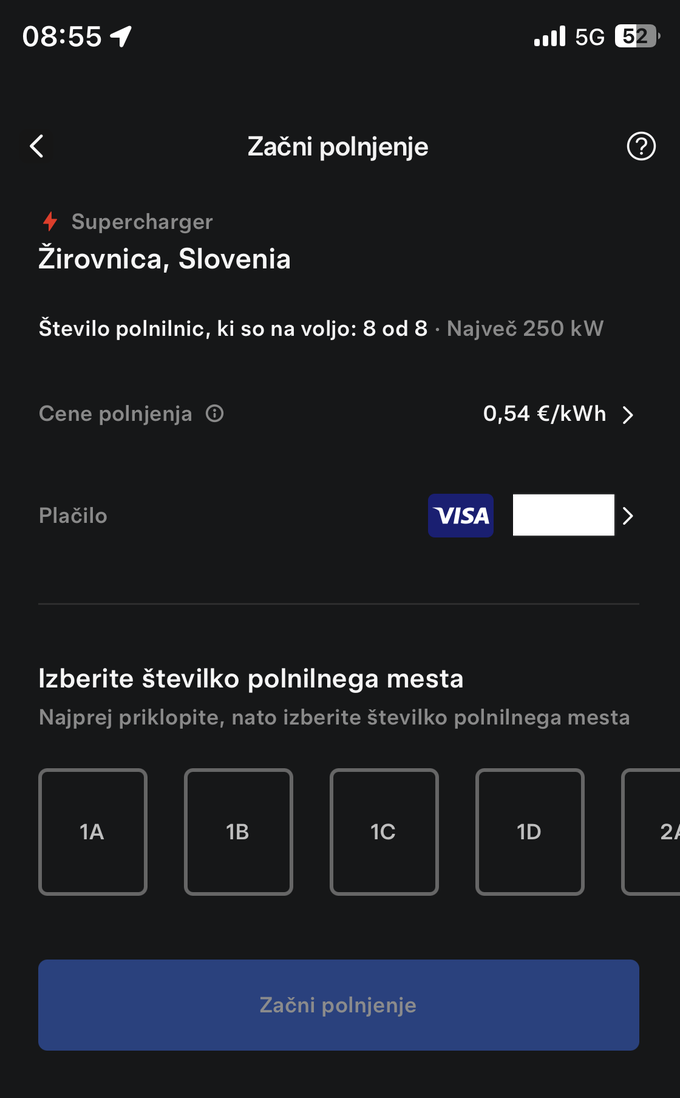 Del postopka začetka polnjenja prek Tesline aplikacije. | Foto: Gregor Pavšič