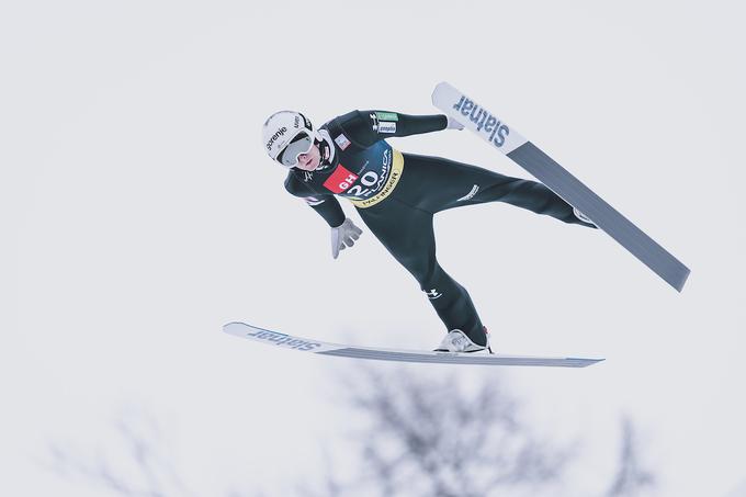 "Skoki niso to, kar sem pričakoval. Zdaj moram glavo malo odklopiti od skokov in pa jutri še oddelati. Napak je veliko. Če bom nekaj popravil, bo že v redu." | Foto: Sportida