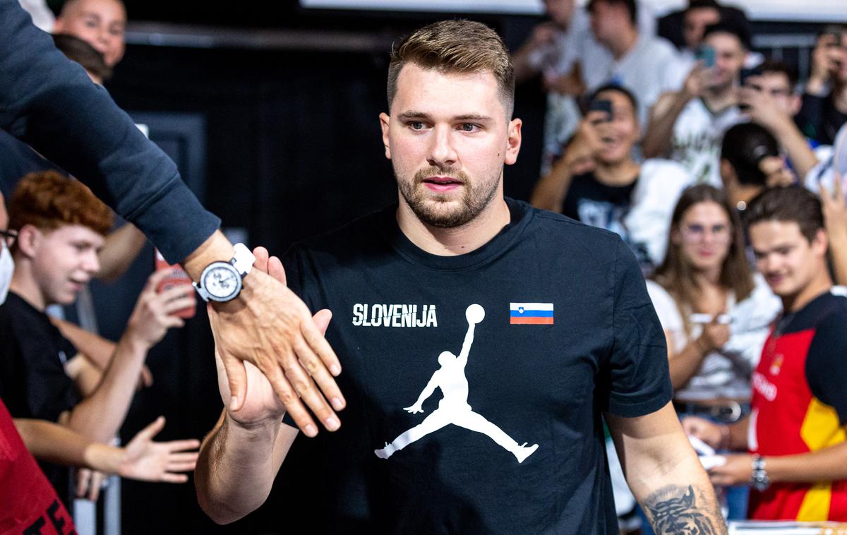 Luka Dončić | Kjerkoli se pojavi, je Luka Dončić magnet za navijače. | Foto Guliverimage