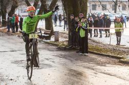 Mateju Mohoriču zmaga na snežno-blatnem ciklokrosu v Škofji Loki (foto)