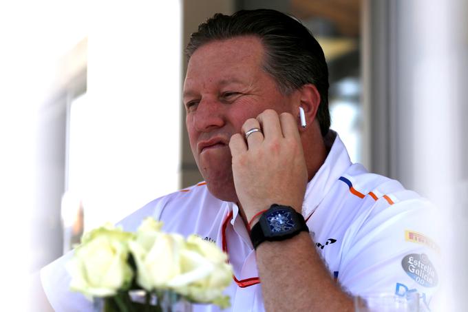 Tekmeci, med njimi Zak Brown iz McLarna, so za strogo kaznovanje. | Foto: Reuters