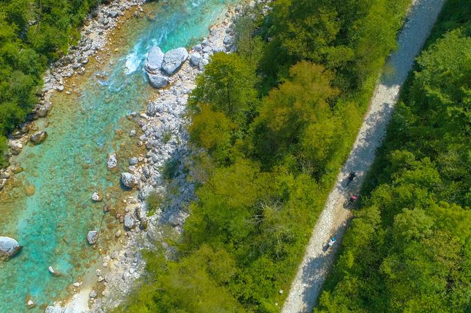 Dolina Soče ponuja številne kolesarske poti, tudi za družine. Foto: Getty Images | Foto: 