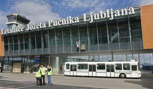 Novi potniški terminal na Brniku v oblakih