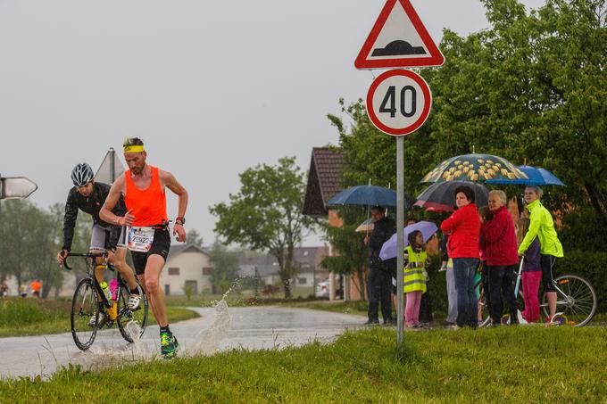 ... a so na trasi morali zdržati tudi druge vremenske odtenke. | Foto: 