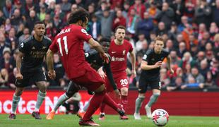 Anfield ostaja zakleta trdnjava za Arsenal, tekmo zaznamoval incident