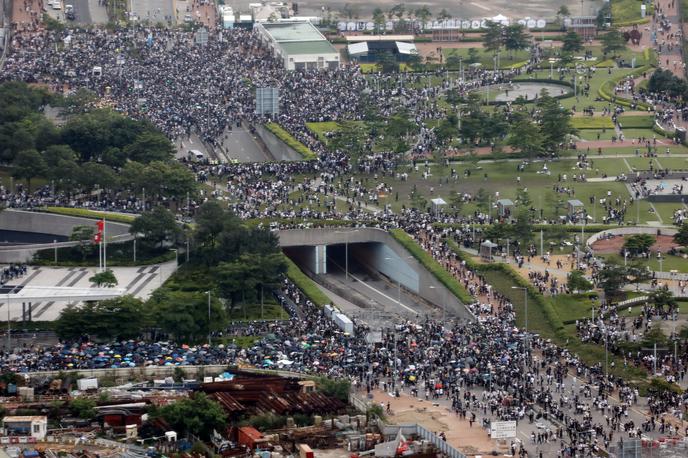 Protesti v Hongkongu | Foto Reuters