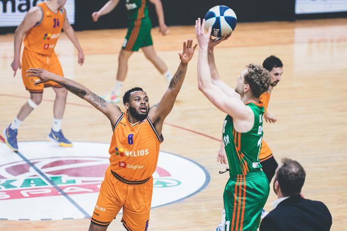 Helios Suns : Cedevita Olimpija, pokal Spar | Cedevita Olimpija je odigrala odličen drugi polčas in dosegla prvo zmago proti Helios Suns. | Foto Grega Valančič/Sportida