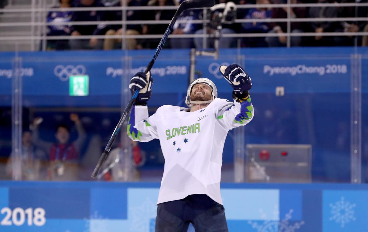 Jan Muršak | Jan Muršak se vrača na Švedsko, kjer se je leta 2018 počutil odlično. Dres Frölunde bo nosil prihodnje tri sezone. | Foto Getty Images