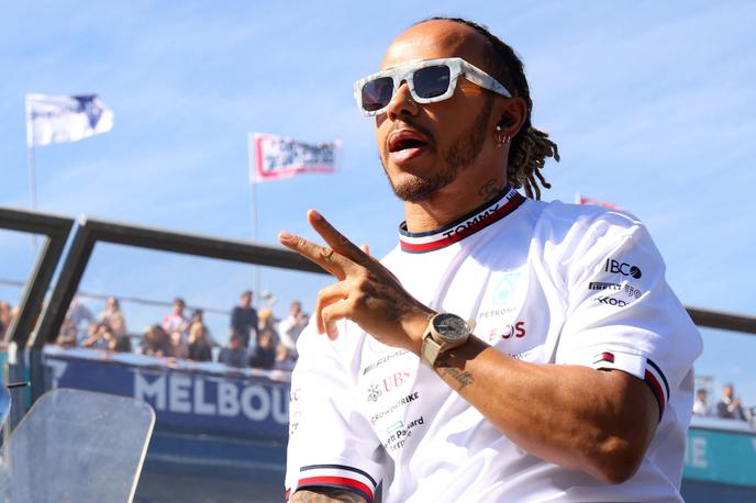 Lewis Hamilton | "Ušesnih piercingov in zatiča za nos se ne nameravam znebiti," pravi Lewis Hamilton. | Foto Guliverimage