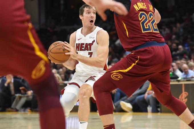 Goran Dragić se je veselil nove zmage. | Foto: Reuters