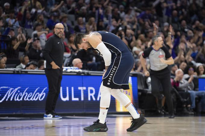 Dončić je imel ogromno težav z bolečinami v desni nogi. | Foto: Guliverimage