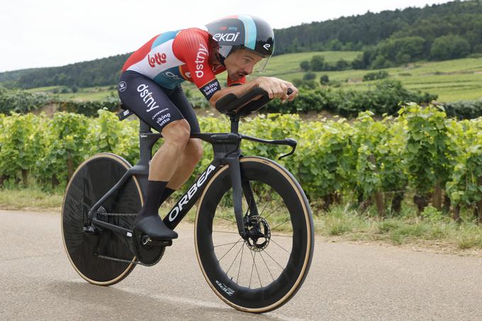 Victor Campenaerts je po svojem nastopu prevzel vodstvo. | Foto: Guliverimage