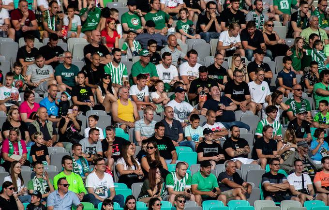 Tribune štadiona v Stožicah so bile to poletje najbolj polne na prijateljski tekmi s Hajdukom (1:0). Proti Ludogorcu se bo zbralo še več gledalcev. | Foto: Nik Moder/Sportida