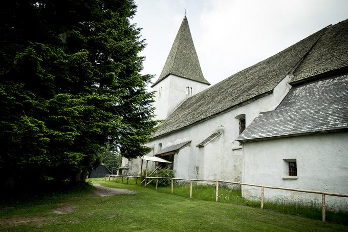 Na bistrškem delu Pohorja je rekreacijsko-turistično središče Trije kralji, ki je za rekreacijo aktualno celo leto. Razvilo se je okoli romarske cerkve, posvečene sv. Trem kraljem, ki je bila zgrajena okoli leta 1600. | Foto: Ana Kovač