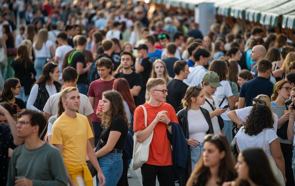 mladi | Okužbe s HPV na leto povzročijo raka pri okoli 200 prebivalcih Slovenije. | Foto STA