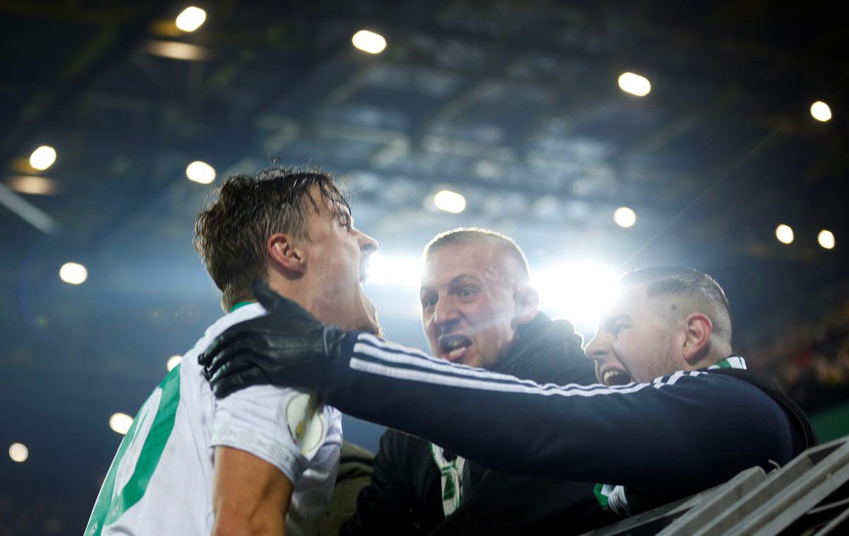 Werder Bremen | Werder se je takole veselil napredovanja v Dortmundu. | Foto Reuters