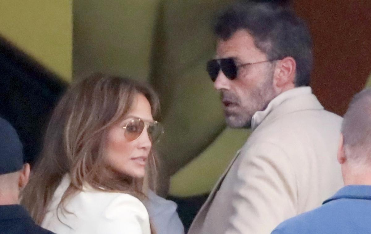 Lopez Affleck | Jennifer Lopez in Ben Affleck avgusta 2022, ko sta odhajala na poročno potovanje v Italijo | Foto Profimedia