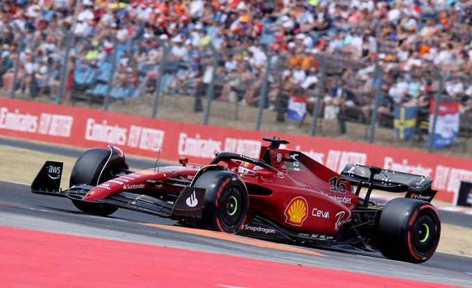 Leclerc je bil na prvem treningu tretji. | Foto: Reuters