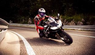 Aprilia RSV4 R APRC