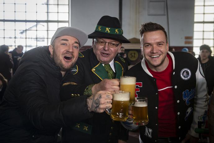 Novinarsko srečanje z organizatorji 58. Festivala pivo in cvetje. Železniški muzej. Dejan Dogaja in Luka Basi | Dejan Dogaja in Luka Basi na predstavitvi festivala Pivo in cvetje | Foto Bojan Puhek